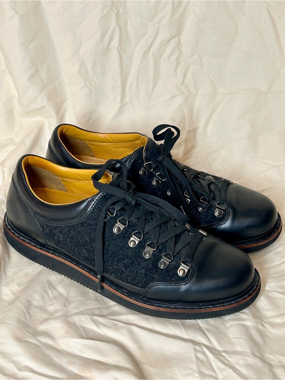 Timberland Abington alpine oxfords in black leather and wool